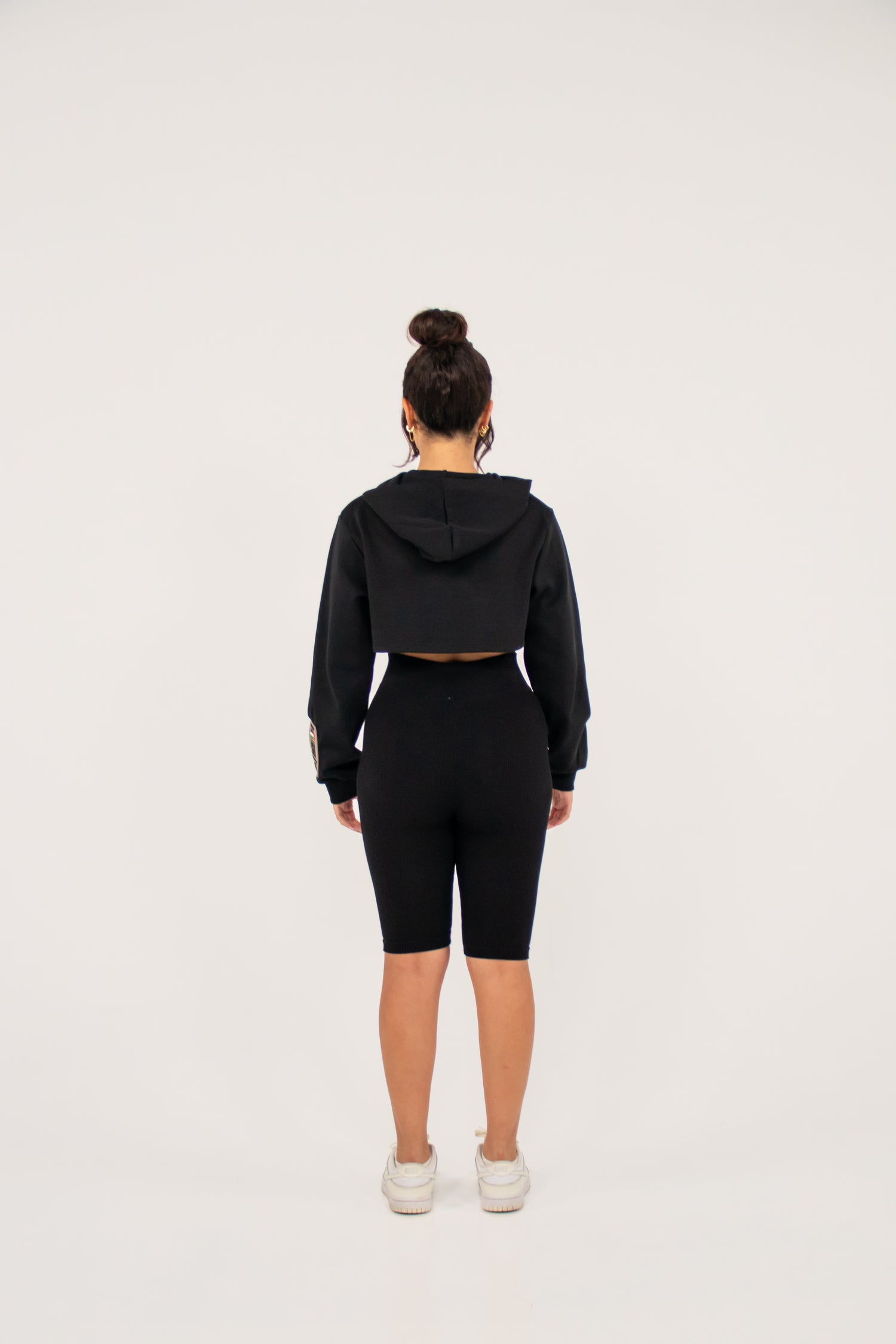 Summit Breeze Crop hoodie