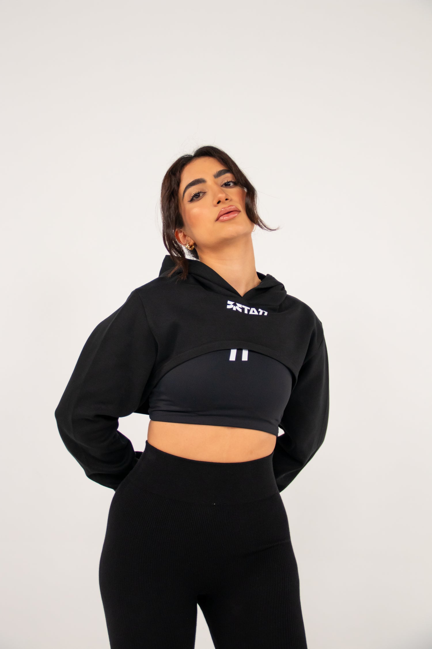 Summit Breeze Crop hoodie